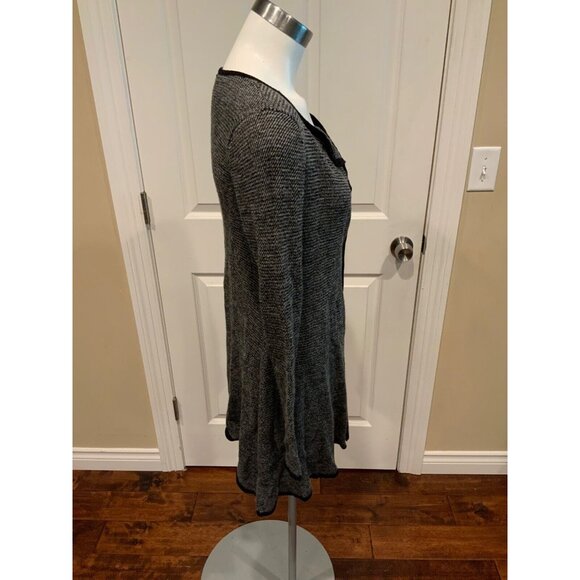 Eileen Fisher Black & White W/ Black Trim Cardigan, Size XS - Picture 4 of 7